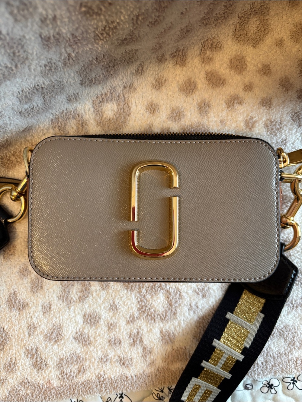 Marc Jacobs Snapshot Camera Bag - French Grey/Multi w/gold hardware & dust bag. - Picture 10 of 10